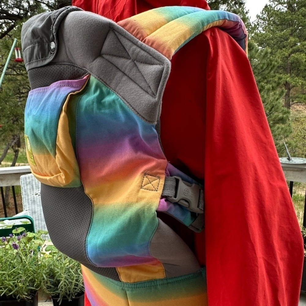 RARE Rainbow LilleBaby Carryon Airflow DLX Carrier Toddler Baby MYSTIC Pride - Picture 11 of 16
